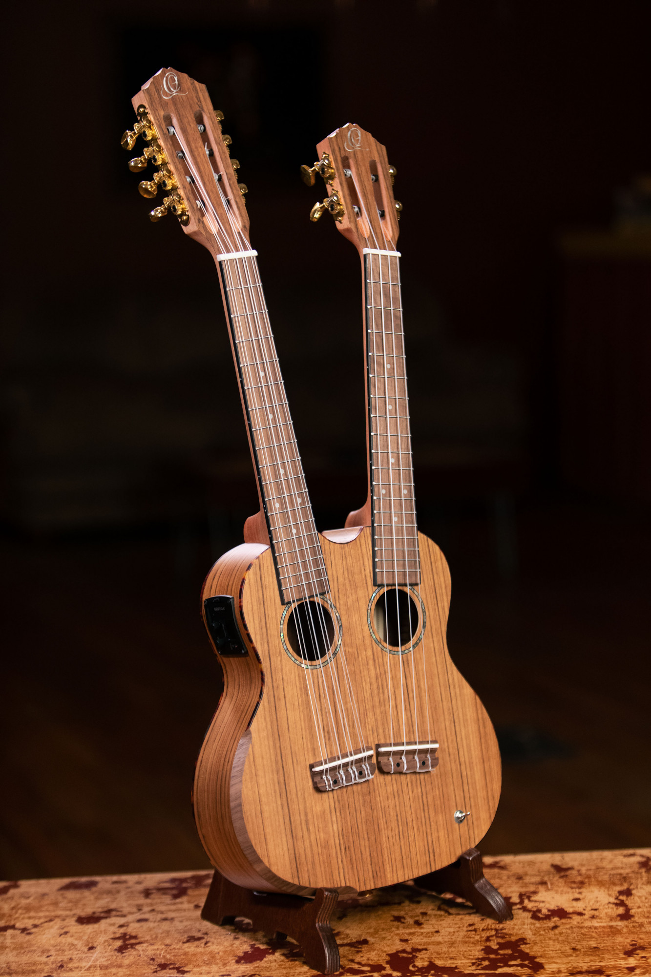 ORTEGA HYDRA Custom Built Series Double Neck Tenor Ukulele Satin open pore DeLuxe Gigbag Musikhaus Karami